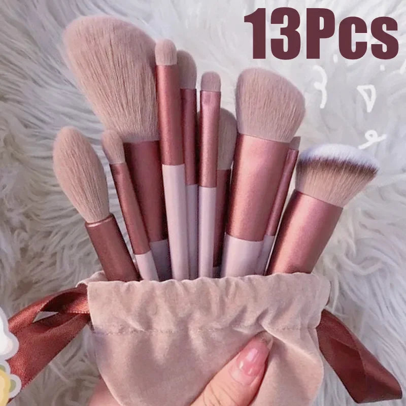 Kit com 13 Pincéis de Maquiagem – Para Olhos, Base, Blush e Sombra, Cerdas Macias + Estojo.
